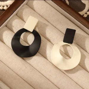 Asimetricos Blanco/Negro