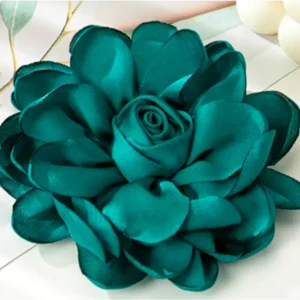 Jazmín Verde Petróleo